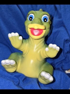 Vintage 1988 Land Before Time Ducky Hand Puppet - Pizza Hut Promo